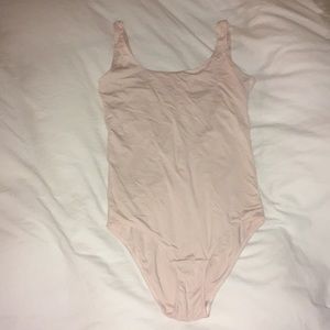 Everlane backless one body suit in dust rose